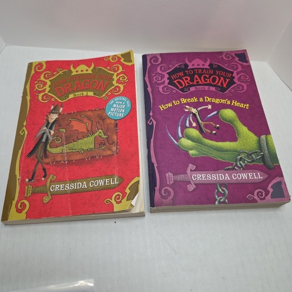 How‎ to Train Your Dragon by Cressida Cowell BOOK 1 & 8